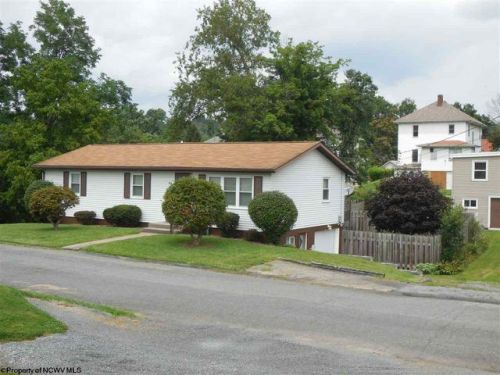 121 Sheridan St, White Hall, WV 26554-4247
