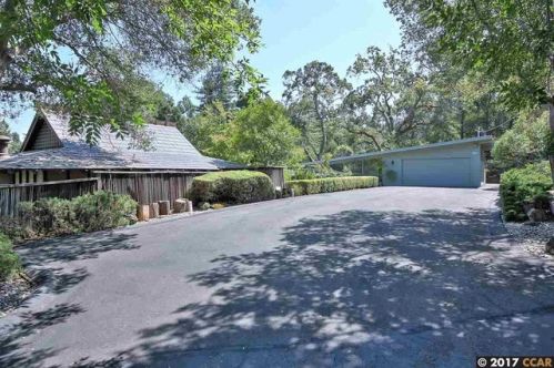 3 Sky Ter, Danville, CA 94526-3735