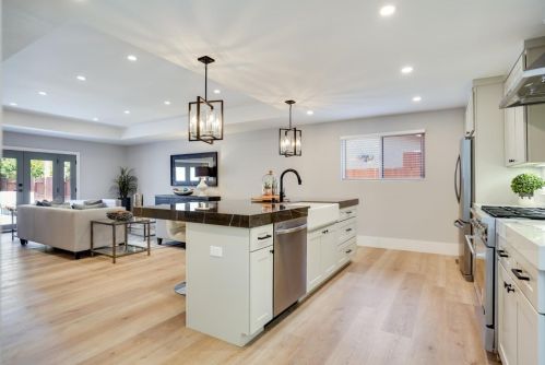 1654 Pecan Ct, Redwood City CA  94061-2649 exterior