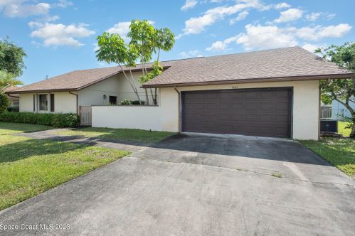 1665 Figtree Dr, Titusville, FL 32780-4396