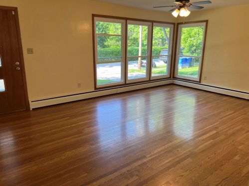 332 Cooper St, Slippery Rock, PA 16057-1506