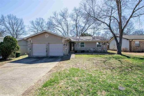1400 Chesterfield Dr, North Little Rock, AR 72120-5008