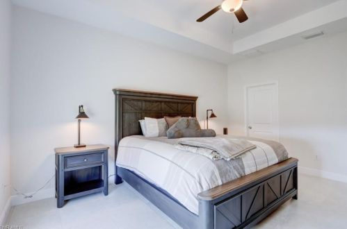 3065 5th Pl, Cape Coral FL  33904-3412 exterior