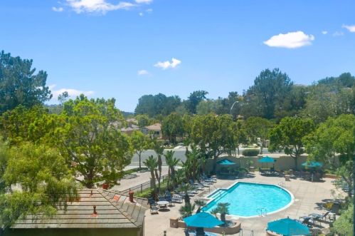 11249 Carmel Crk Rd, San Diego CA 92130-2624 exterior