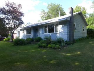 203 Dorset Dr, Palmer, NY 12822-1419