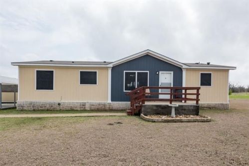 12320 Palm Harborway, Creedmoor, TX 78610-4870
