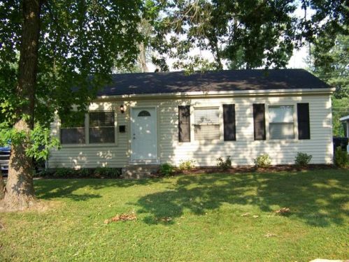 3307 Mardale Dr, Louisville, KY 40299-3235