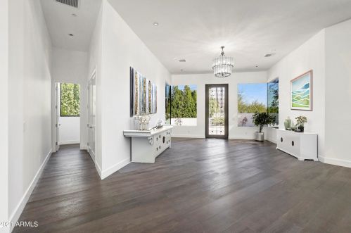 6501 40th Pl, Scottsdale, AZ 85253-3937