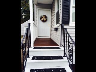 151 Broad St, Plainville CT  06062-2103 exterior