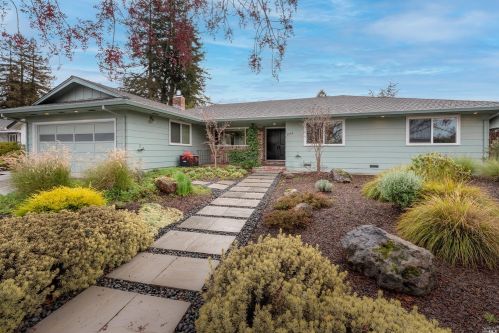 2544 Bethards Dr, Santa Rosa, CA 95405-8731