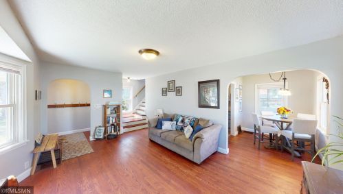 608 6th Ave, South Saint Paul, MN 55075-2832