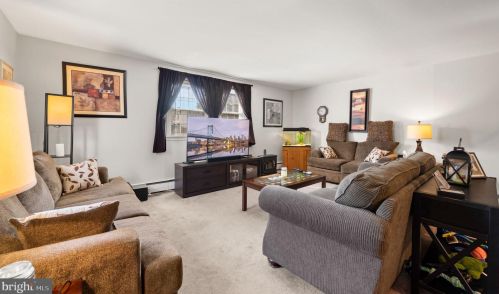 1615 High St, Norristown PA 19401-5130 exterior