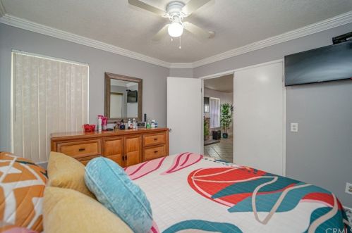 785 Award Dr, Colton CA 92324-2675 exterior