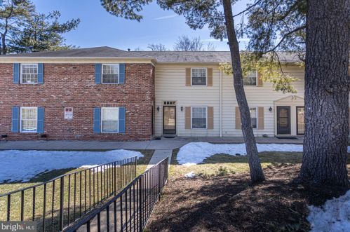 104 Ardwick Ter, Lansdale PA 19446-4925 exterior