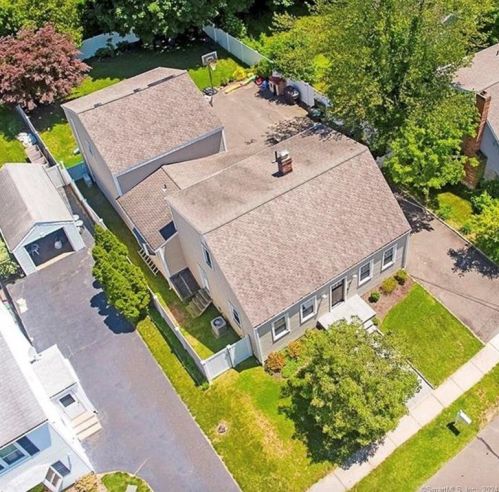 150 Arbor Dr, Southport, CT 06890-1138