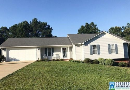 200 Covington Ridge Dr, Jacksonville, AL 36265-7810