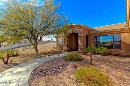 3275 Hassayampa Dr, Lake Havasu City, AZ 86406-7859