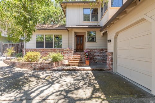 4840 Glencannon St, Santa Rosa, CA 95405-7912