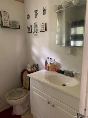 39 Prince St, Middletown NY  10940-3939 exterior