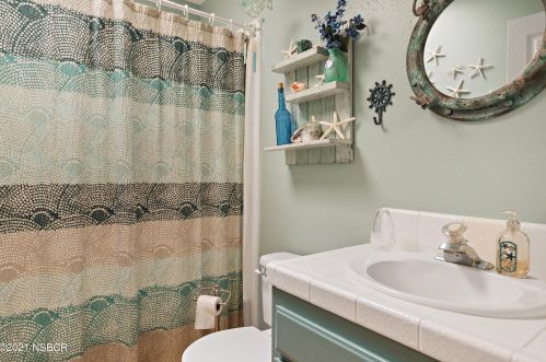 1623 Venette Ln, Santa Maria CA  93454-1582 exterior