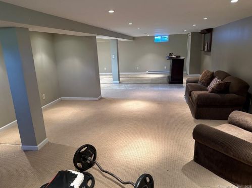 398 Alling St, Kensington CT  06037-2110 exterior