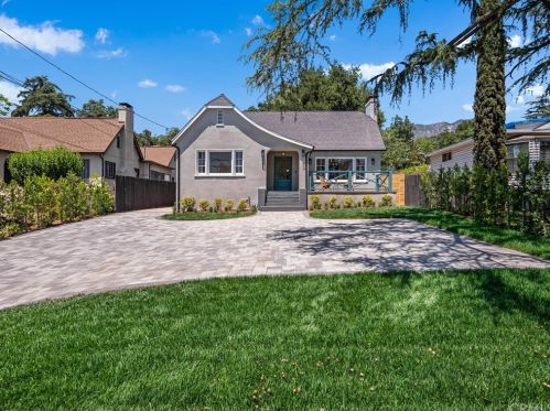 493 Altadena Dr, Altadena CA  91001-2243 exterior