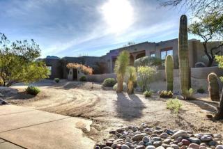 9331 Sands Dr, Scottsdale, AZ 85255-5067