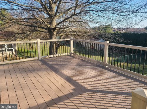 212 Jennifer Ln, Ephrata PA  17522-9753 exterior