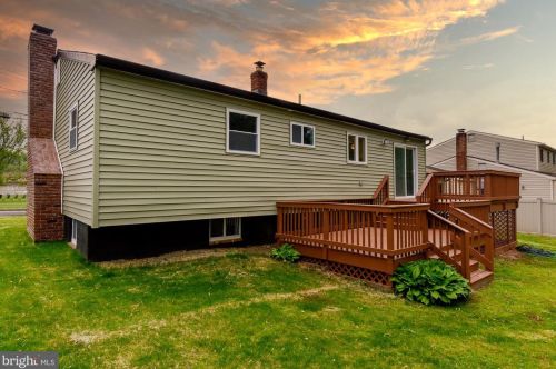 241 Central Ave, West Deptford NJ  08097 exterior