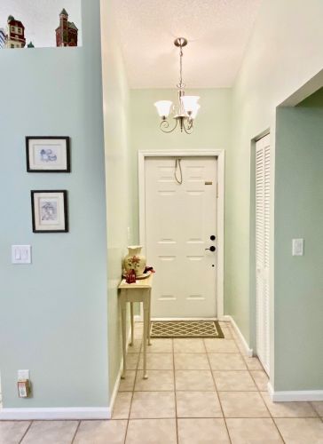 5137 El Claro Cir, West Palm Beach, FL 33415-2769