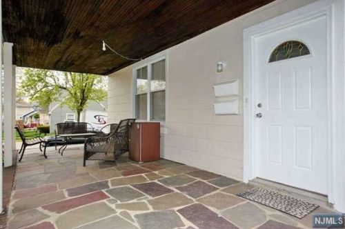 144 Main St, Ridgefield Park NJ  07660-1633 exterior