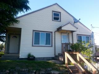 4627 4th Ave, Everett WA  98203-2534 exterior
