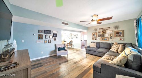 7621 Shirley Ct, Tucson, AZ 85741-1900