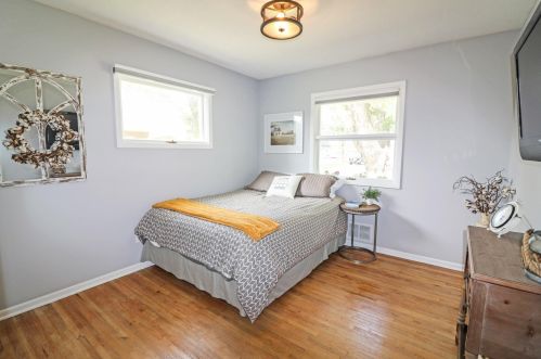 3346 Boone Cir, Minneapolis MN 55427-1851 exterior