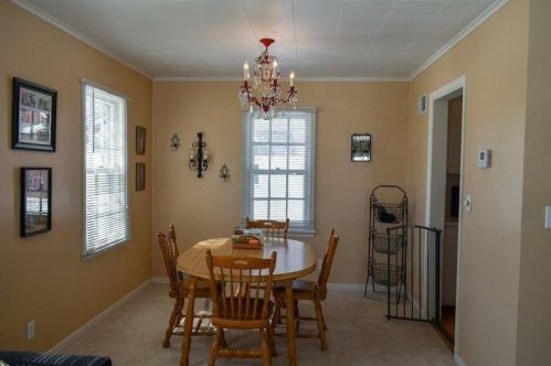 712 Hampton St, Fairmont MN  56031-4310 exterior