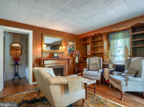 120 Zieglerville Rd, Collegeville PA  19473-2214 exterior