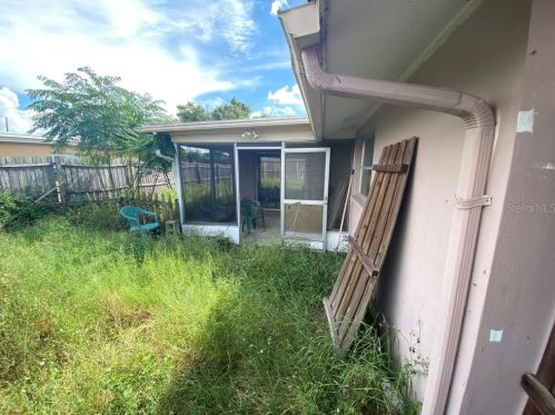 3648 Odom Dr, New Port Richey, FL 34652-6433