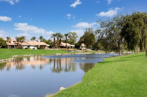20 Hilton Head Dr, Rancho Mirage, CA 92270-1607