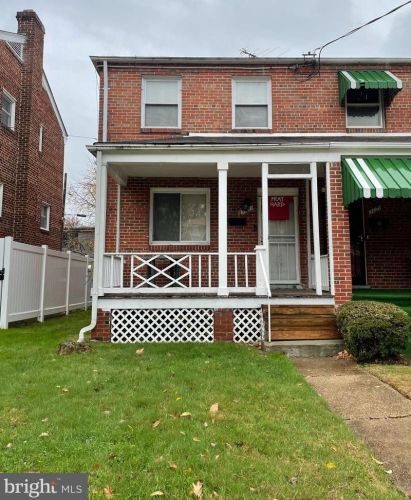 3031 M St, Washington, DC 20019-2127