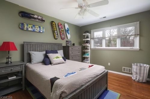 1364 Graymill Dr, Scotch Plains NJ  07076-4725 exterior