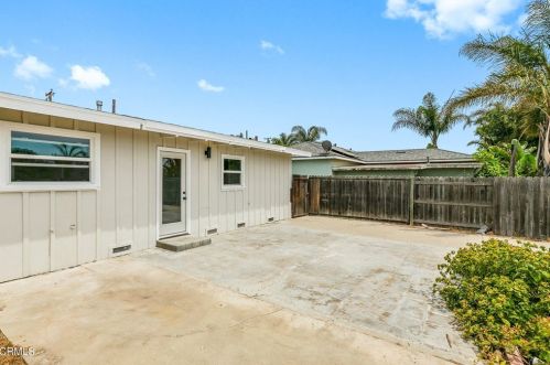 974 Orange Dr, Oxnard CA  93036-1834 exterior