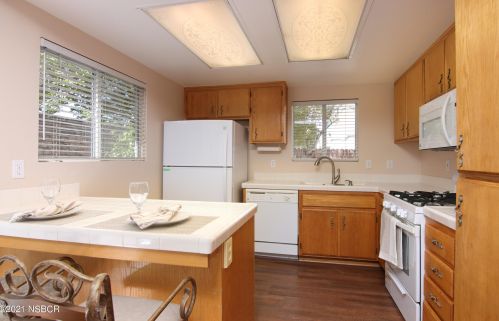 312 York Ln, Santa Maria CA  93455-1753 exterior