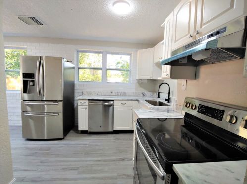 171 Triplet Lake Dr, Casselberry FL  32707-3254 exterior