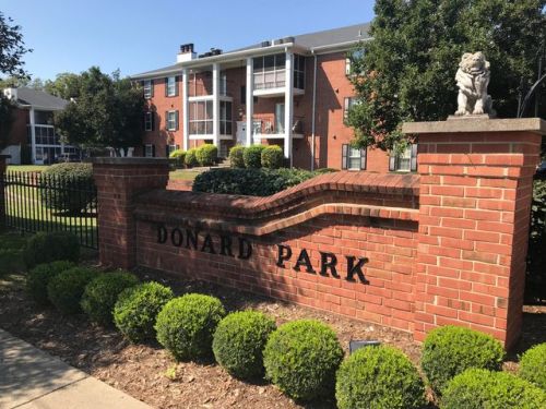 1407 Donard Park Ave, Louisville, KY 40218-2189