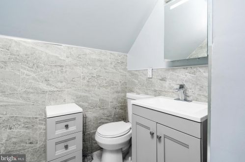 38 Bloomfield Ln, Willingboro NJ  08046-1513 exterior