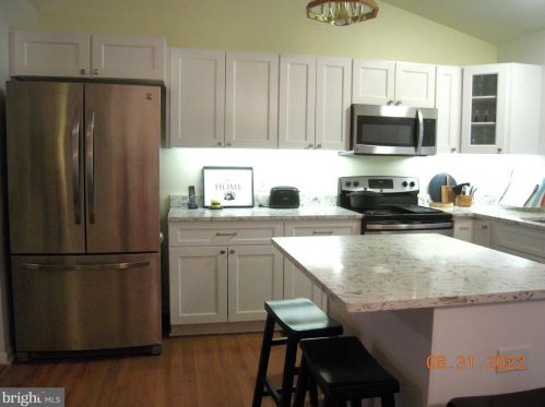 123 Indian Hills Rd, Locust Grove VA  22508-5214 exterior