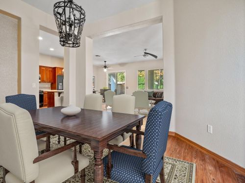 2431 Emerald Lake Ln, Elk Grove CA  95758-3608 exterior