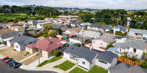 9 Hillcrest Ct, South San Francisco CA  94080-3120 exterior