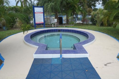 13757 Flora Pl, Delray Beach FL  33484-1658 exterior