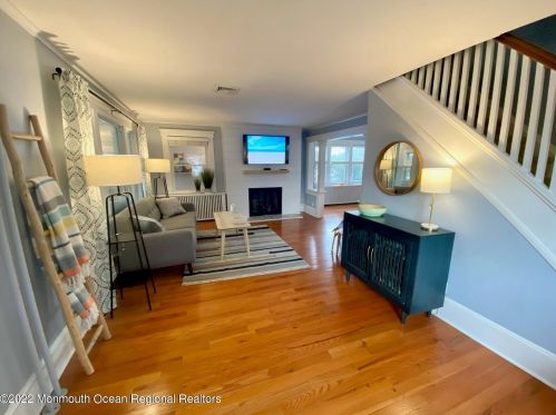 106 Atlantic Ave, Point Pleasant Beach NJ  08742-3303 exterior